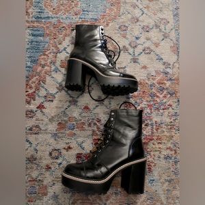 Steve Madden Boots NWT 9.5
